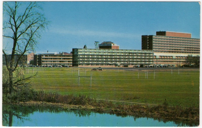 Postcard: Medical Health Center at Ohio State University, Columbus, Ohio