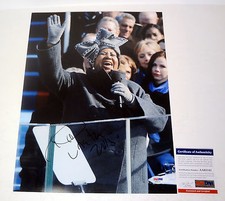 Aretha Franklin Queen of Soul Signed Autograph 11x14 Photo PSA/DNA COA C