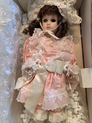 Maryse Nicole Porcelain Doll - Franklin Mint-Margaret- 1990 #80 Of