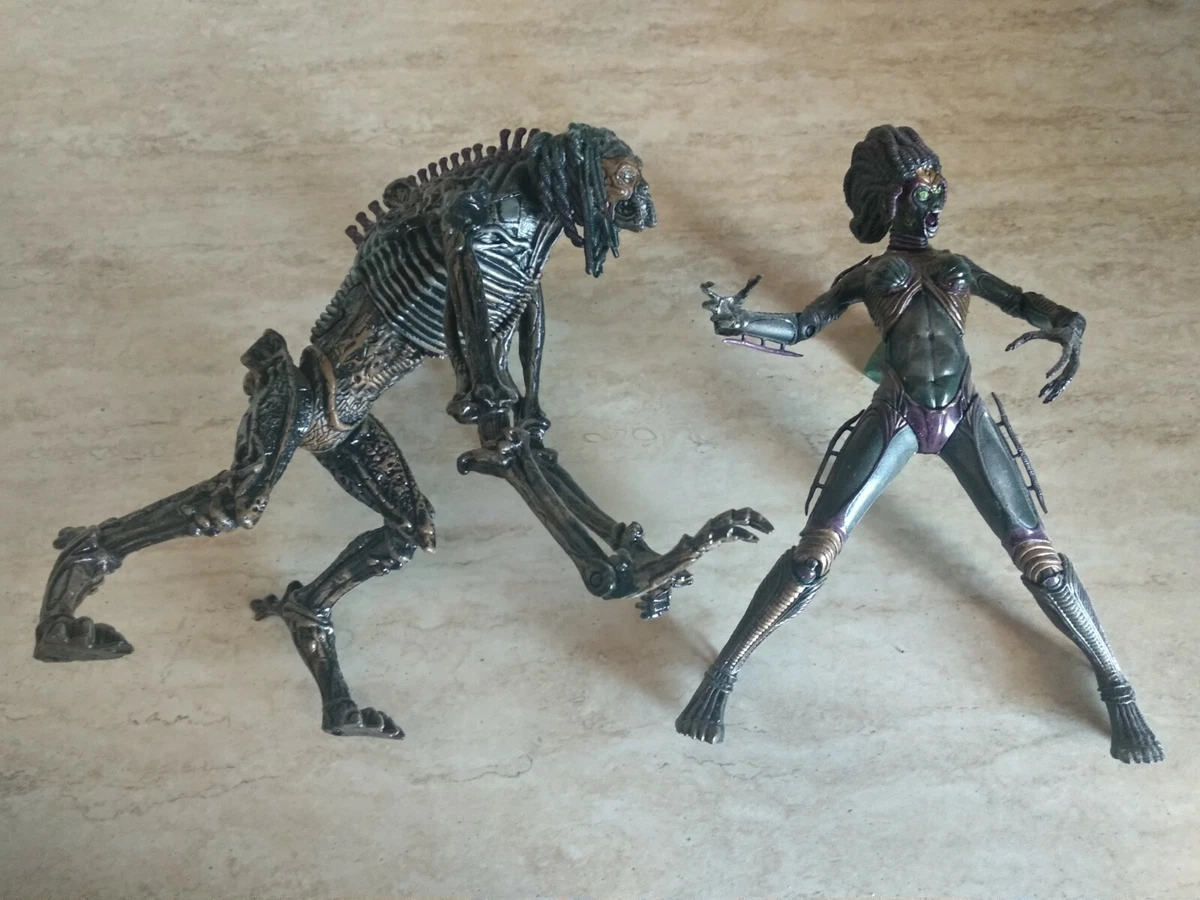 McFarlane Toys McFarlane Toys Movie Maniacs Species II Eve & Patrick Action  Figu | eBay