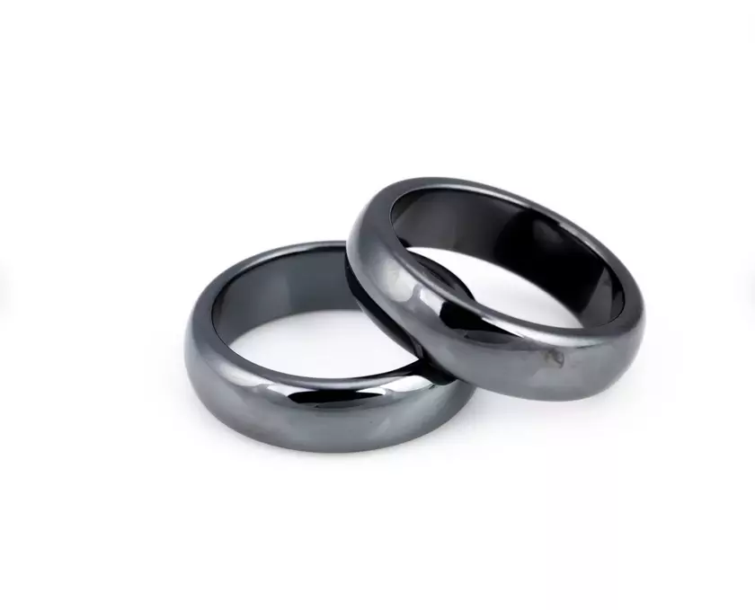 Natural Magnetic Hematite Ring Anxiety Balance Circulation Blood