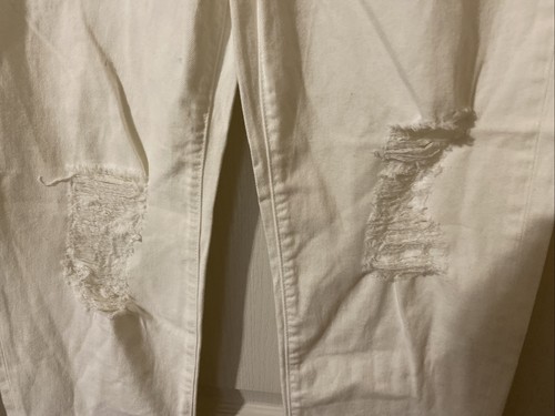 Art Class Girls' Distressed Girlfriend High-Rise White Denim Jeans NEW Size 18 - Picture 3 of 8