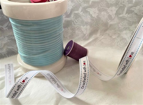 Bertie's Bows - CROCHETED / KNITTED WITH LOVE - 2 colours Grosgrain Ribbon -16mm - Picture 3 of 9