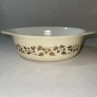 Vintage Pyrex Golden Leaves 1.5 Quart Oval Casserole Baking Dish No Lid #043