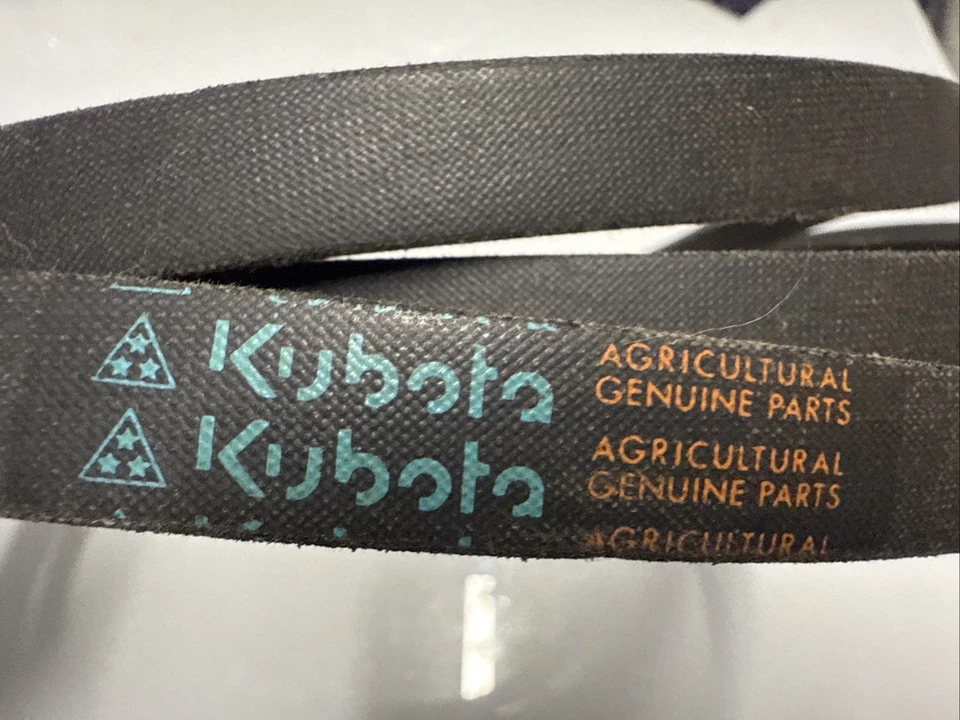 Courroie pour tracteur tondeuse Kubota (7650034710) - Photo 3/4
