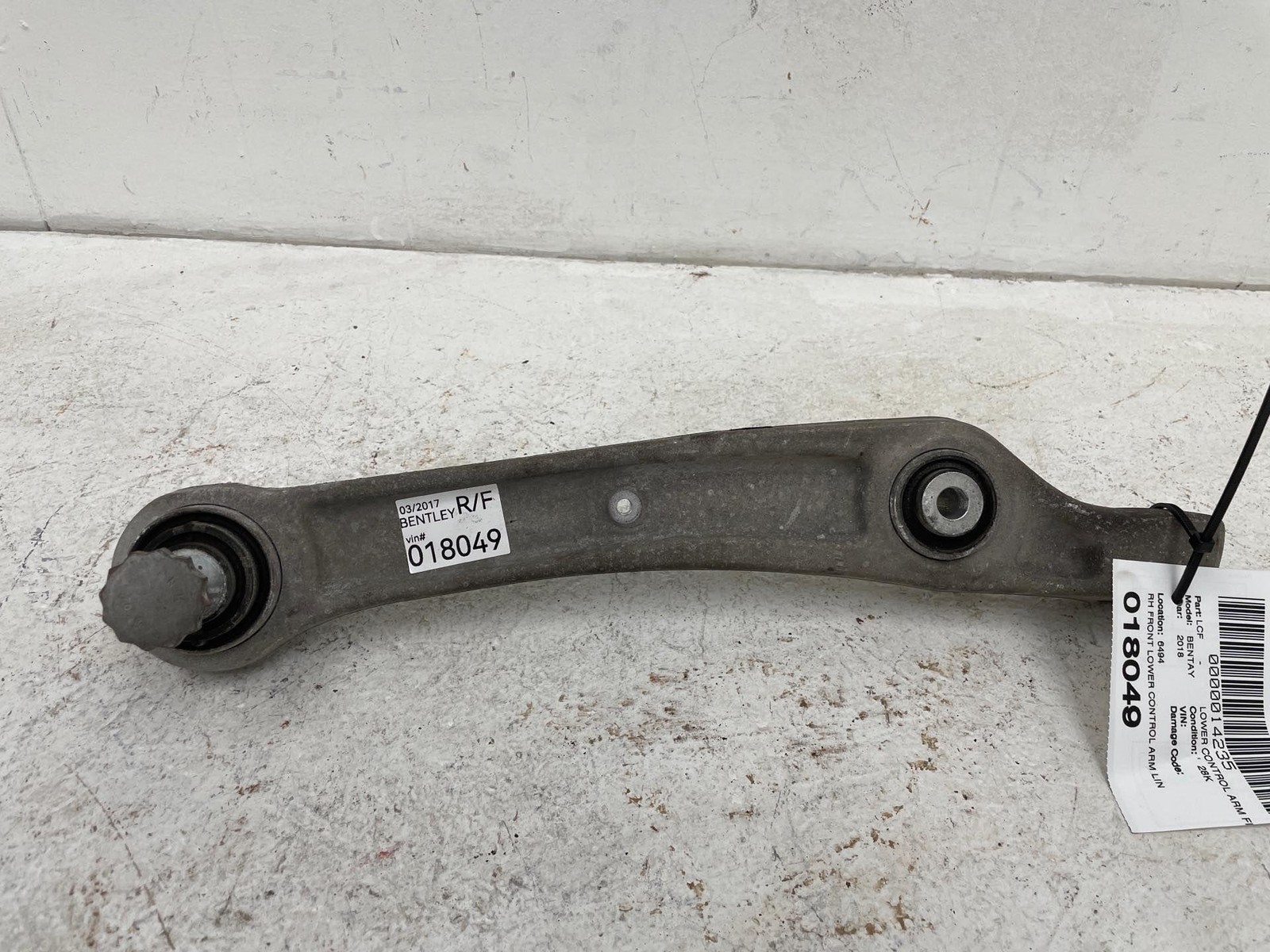 2016-2020 BENTLEY BENTAYGA FRONT LOWER CONTROL ARM LINK RIGHT PASSENGER *28K*