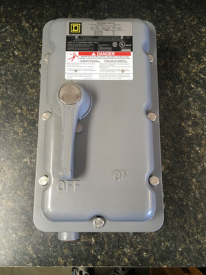 SQUARE D H60XFA1212 ENCLOSED SWITCH RAINTIGHT 600VAC/250VDC MAX 3 POLES