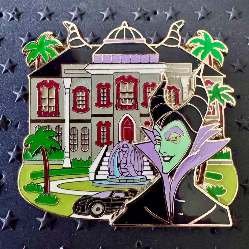 DSF DSSH Maleficent House pin LE 300 - Rare