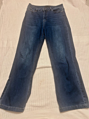 Flying Banana Jeans Women's Size 12M Blue High-Rise Wide-Leg Denim