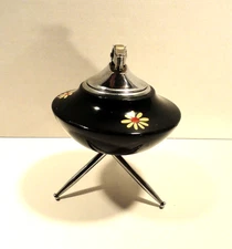 Vintage Tripod Enameled Table Lighter