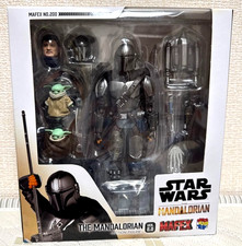 Medicom Toy Mafex No.200 Figure The Mandalorian Ver.2.0 Star Wars Toy From Japan