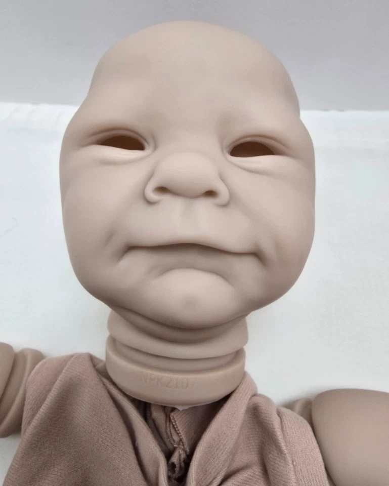 Cassie Brace Reborn Doll Kit Sold Out Ava /1800 - Image 2 of 4