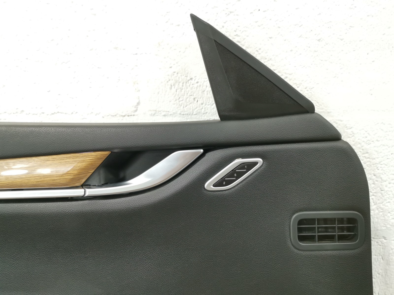 Maserati Ghibli 2019 M156E RWD 3.0 L Front Rear Left Right Door Panels Set Of 4