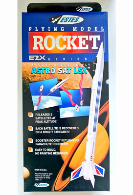 fliegende Modellrakete ASTRO SAT LSX von Estes in OVP, OOP