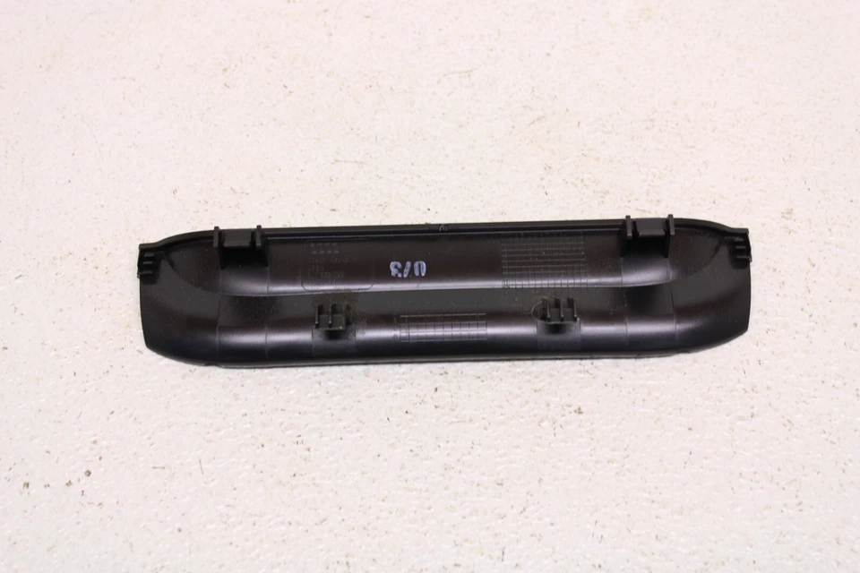 MK2 Audi TT Under Radio Dash Trim Piece Cover Panel TTS TTRS Oem 2008-2014 - Image 3 of 4