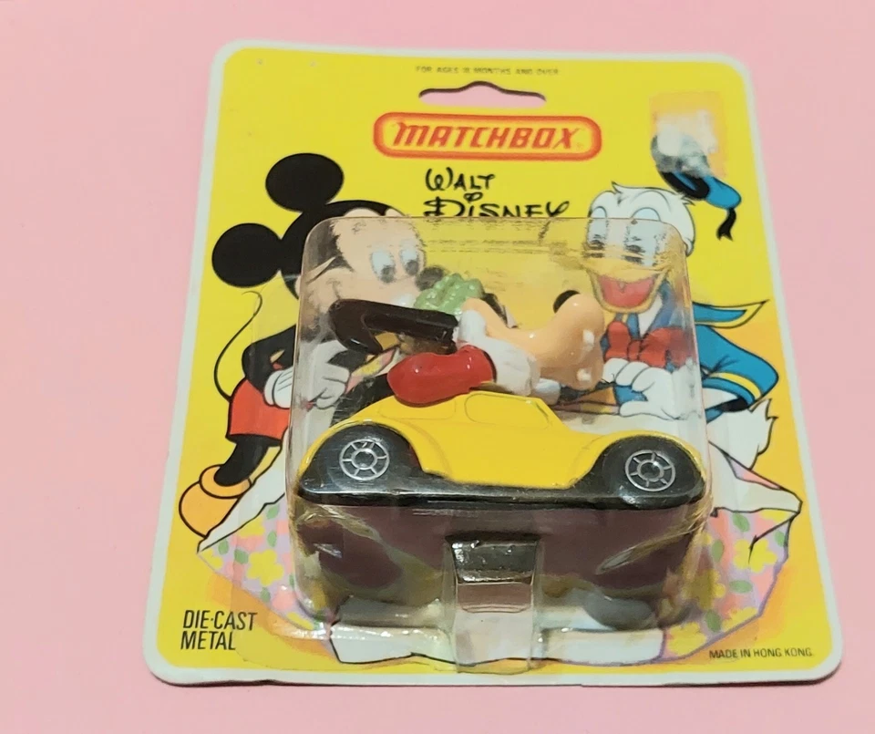 Matchbox Disney Goofy in VW Beetle  Rare Flying ears not attached variation 1979 - Image 2 of 3
