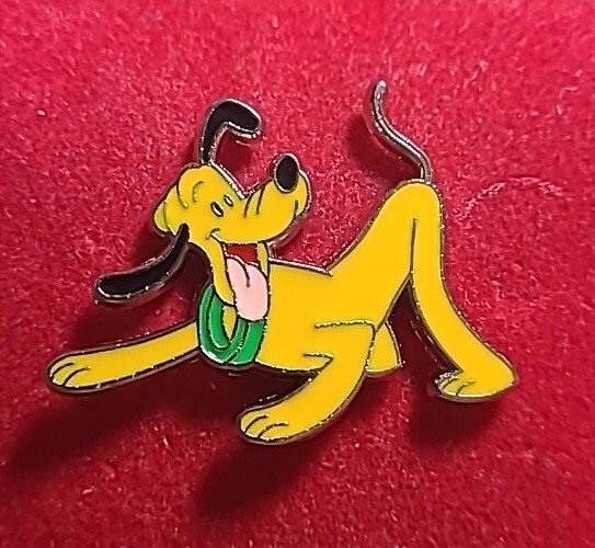 Disney Trading Pin, Pluto, Disney Parks, 2020 82C