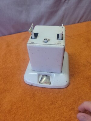 O•Vintage Antique 1940's-50's Kitchen Scale by Maid of Honor, No