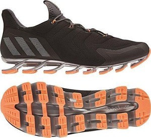 springblade adidas caracteristicas