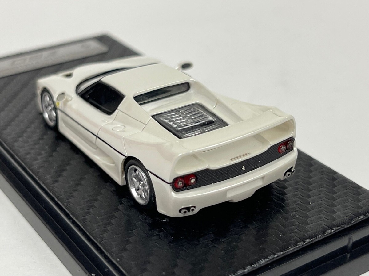 1/64 YM Model Runner Ferrari F50 in Pearl White Limited 299