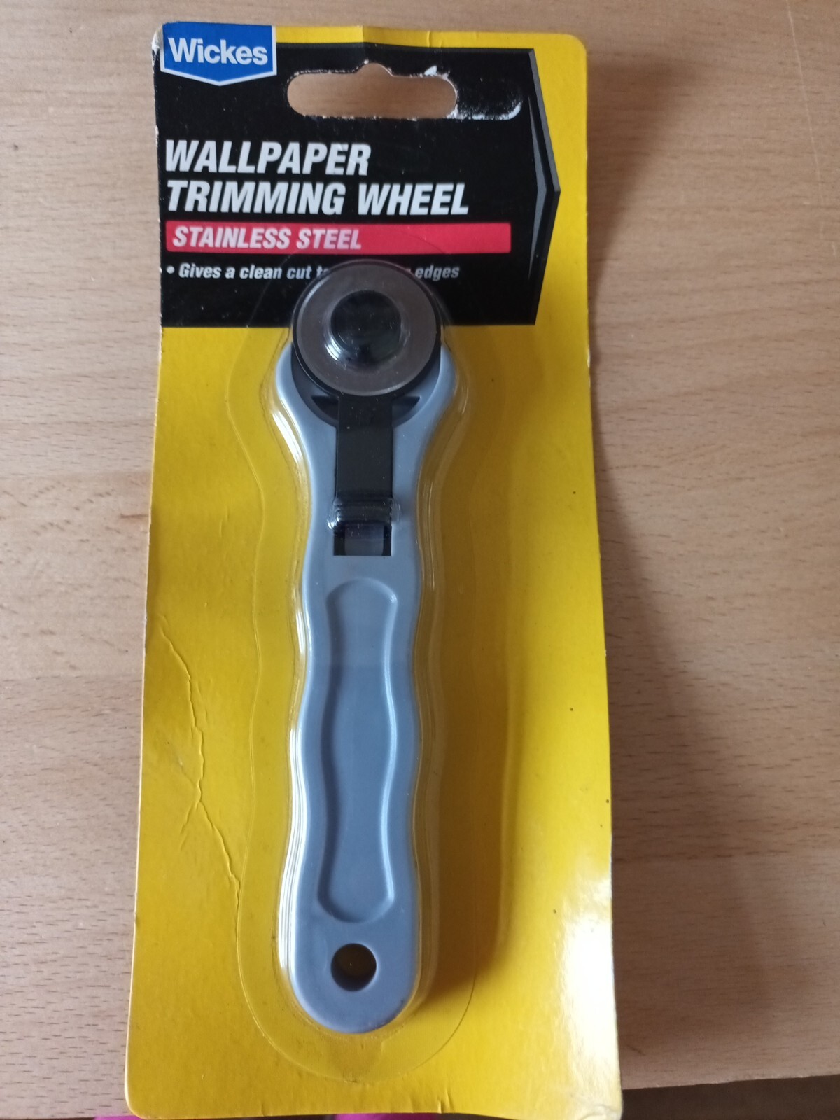 Wickes Wallpaper Trimming Wheel,new In Original Packaging eBay