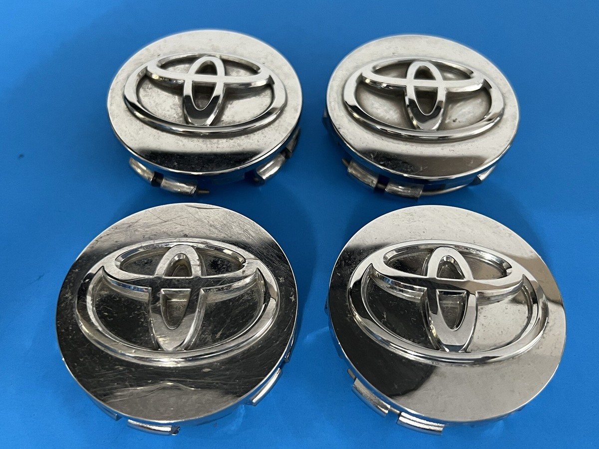 TOYOTA CAMRY HIGHLANDER SIENNA 62MM GENUINE OEM CENTER CAPS SET
