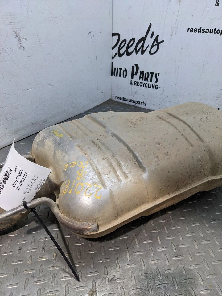 2016-2019 Chevrolet Cruze Exhaust Muffler OEM 1173903 - Image 4 of 4