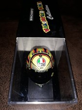 HELMET CASQUE VALENTINO ROSSI 2015 MOTO GP 1/8 MINICHAMPS