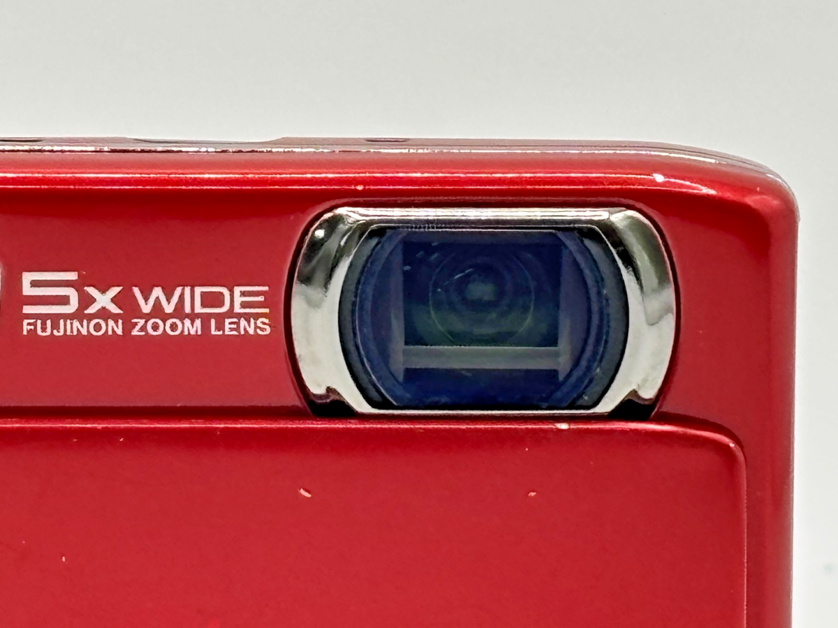 Exc+5] FUJIFILM FinePix Z950EXR Red 16.0MP Digital Camera from