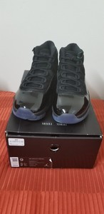 air jordan retro 11 cap and gown