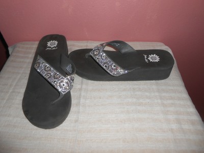 yellow box flip flops size 11