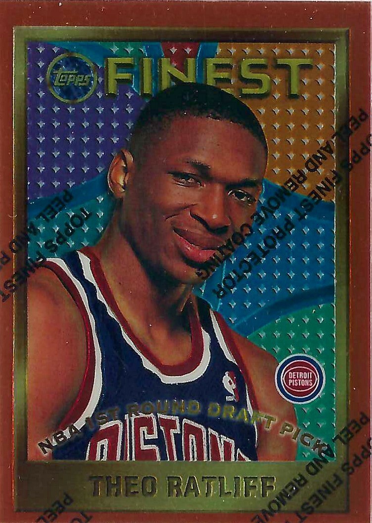 1995-96 Topps Finest Theo Ratliff - Detroit Pistons