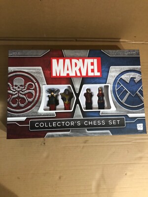 Marvel Collector's Chess Set Custom Sculpted Chess(missing 1 piece)