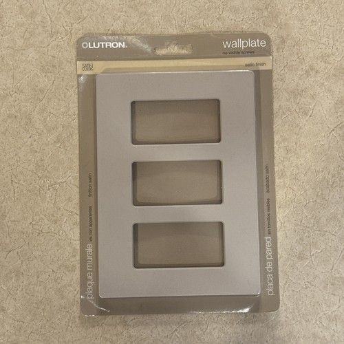 LUTRON 3 Gang Screwless Wallplate SC-3-TP Satin Finish Color Taupe - Picture 2 of 3