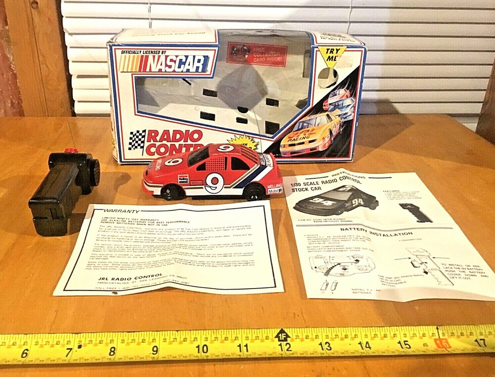 BILL ELLIOTT MELLING OIL PUMPS 1/30TH SCALE RADIO CONTROL RACE CAR Works