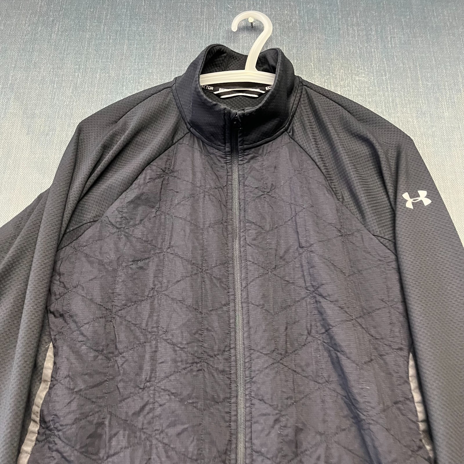 Under Armour ColdGear Women's Jacket Size XL Black Quilted Full Zip Activewear thumbnail 2