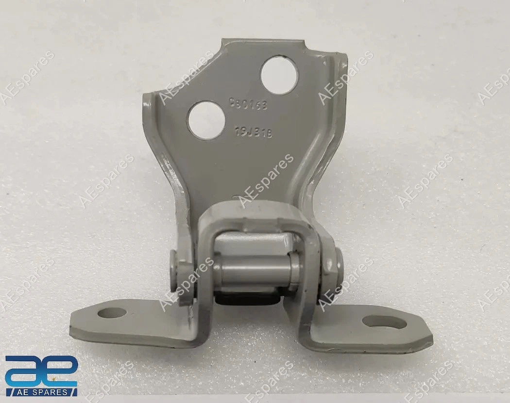 Front Door Lower Hinge LH For Suzuki Baleno Celerio Ciaz Ertiga Swift Dzire XL6 view 2