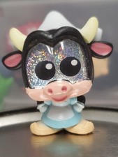Disney Doorables - Let's Go - Clarabelle Cow - International Getaway - Rare