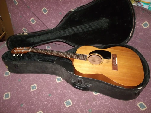 Vintage 1969 Gibson B-15 acoustic guitar VG w/case LG-1