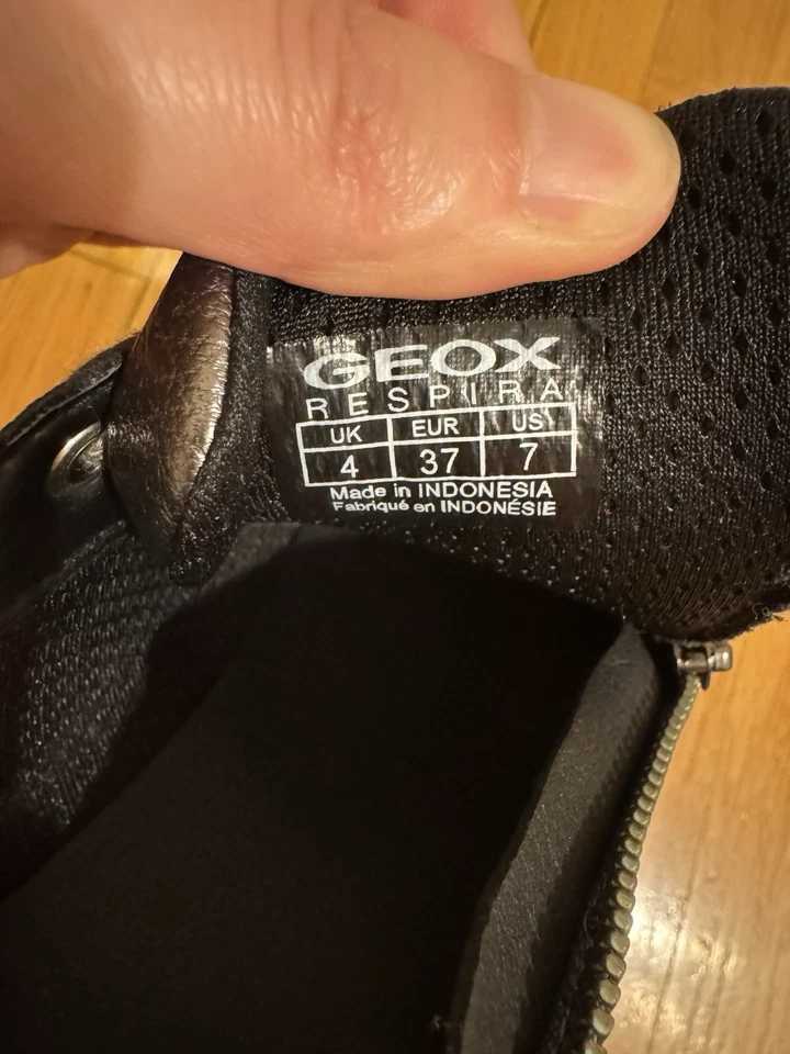 Geox Respira Women's Low-Top Sneakers Natural Leather, Size 7 - Image 4 of 4