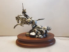 Vintage CHILMARK PEWTER SCULPTURE FIGURINES-CRAZY HORSE By DON POLLAND 1991 -8