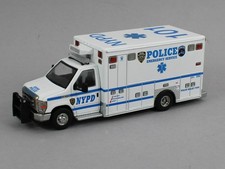 1:64 *DIECAST* New York City NYPD Police Emergency Services AMBULANCE *NIB*