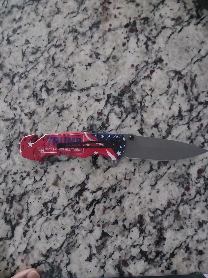 Cuchillo de combate Trump Foto 4 de 4