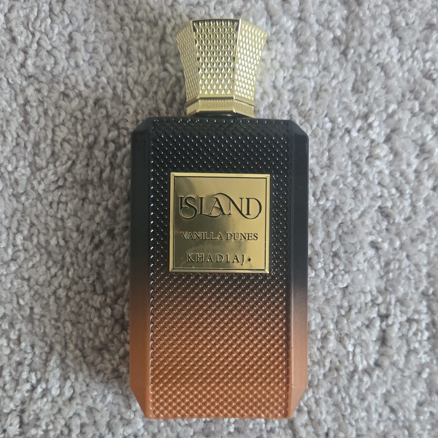 Khadlaj Island Vanilla Dunes Extrait de Parfum Spray 3.4 fl oz Regular