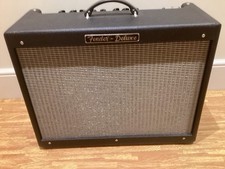 Fender Hot Rod Deluxe Guitar Amplifier 40W Valve Tube Combo