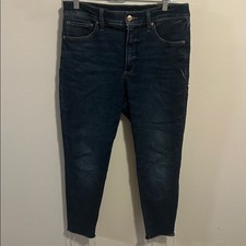 Express Women  s Skinny High Rise Hyper Stretch Jeans. Size 10s