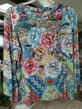 Johnny Was LA floral pullover top Medium
