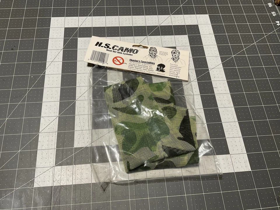 H.S. Camo Head Net, New In Damaged Package, Hunting Outdoors, Unused - Image 3 of 4