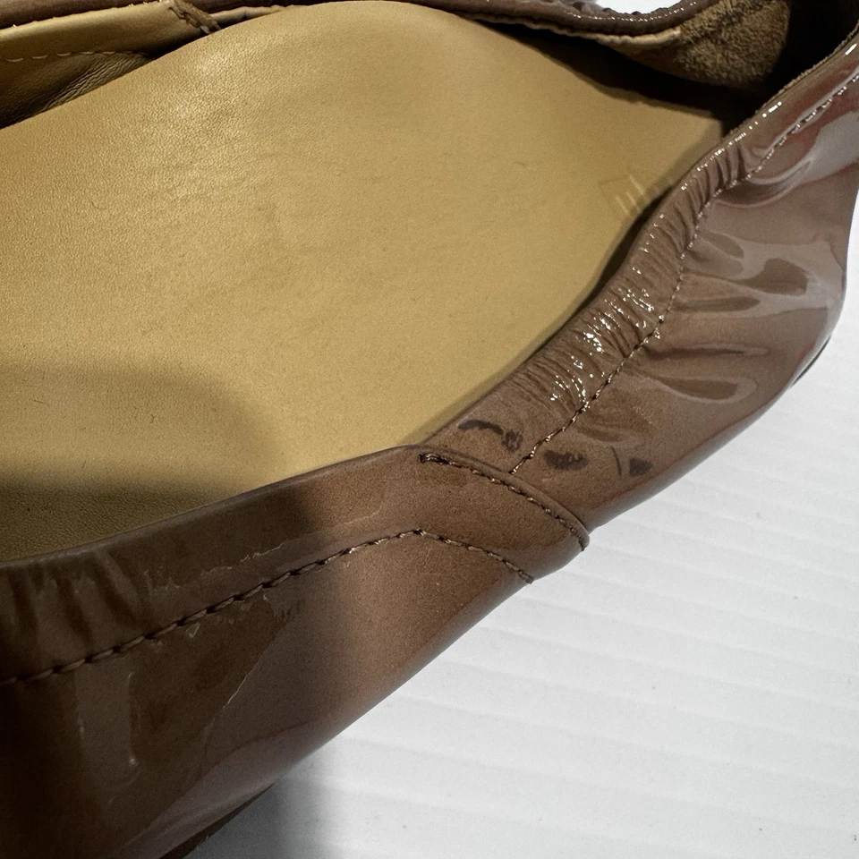 Nuevos planos de charol tostado ABEO Tilly talla 7 Foto 3 de 4