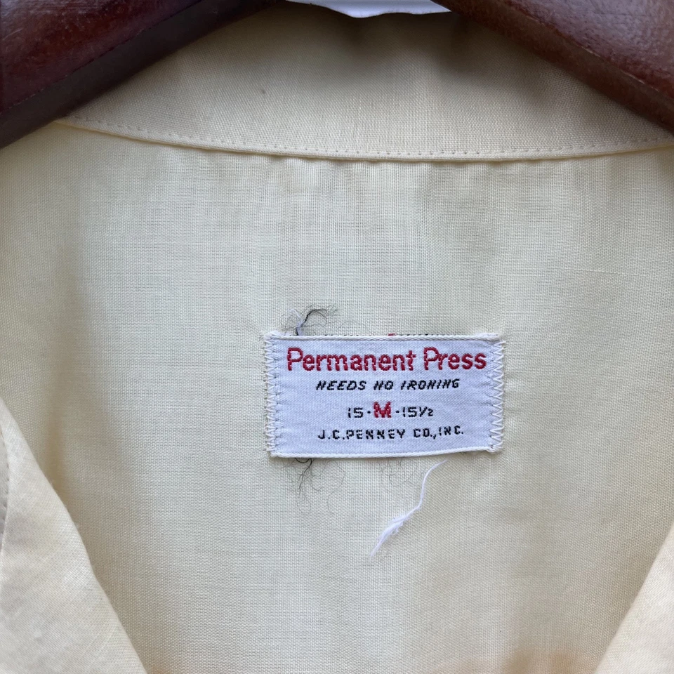True Vintage 60s 70s JC Penny Shirt Sz Medium Ivory Loop Collar Camp Towncraft  - Image 4 of 4